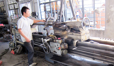 15年專注于膠輥生產銷售